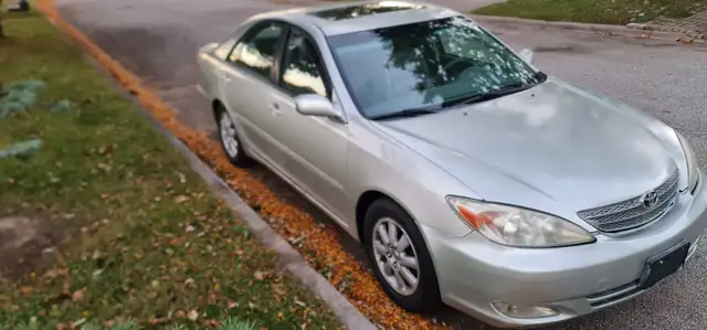 2002 ToyotaCamry XLE 149k Auto Lethr Sunroof Alloys 416-858-7673