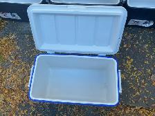 Four COLEMAN Hard Sided Coolers ! - Photo 4