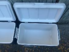 Four COLEMAN Hard Sided Coolers ! - Photo 5