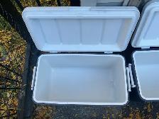 Four COLEMAN Hard Sided Coolers ! - Photo 7