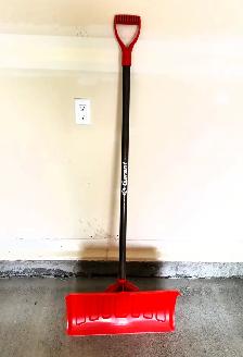 20 Inch Polypropylene Snow Shovel