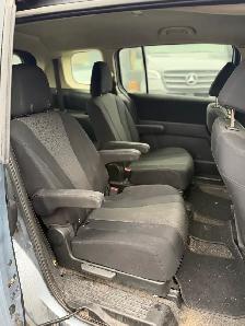 2012 Mazda 5 - Photo 6