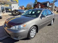 2005 Toyota Camry LE V6 ONE OWNER! - Photo 3
