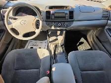2005 Toyota Camry LE V6 ONE OWNER! - Photo 14