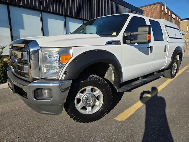 2015 Ford Super Duty F-250 SRW XLT 4X4 LEER CAP-CARGO EASE SLIDE