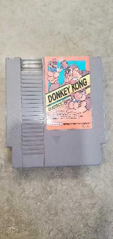 Nintendo Donkey Kong Classics NES Game