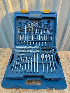 Mastercraft 1/2' Hammer Drill Kit Corded  In Hard Plastic Case - Photo 2