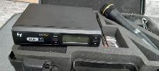 EV Handheld Wireless Mic - Photo 3