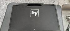 EV Handheld Wireless Mic - Photo 4