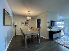 Spacious 4 Bedroom Semi-Detached House for Rent - Brampton - Photo 2