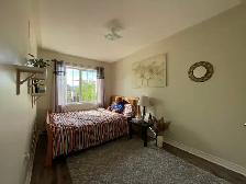 Spacious 4 Bedroom Semi-Detached House for Rent - Brampton - Photo 7