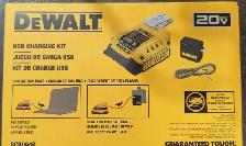 DeWalt DCB094K USB Charging Kit