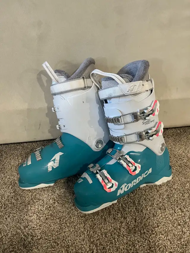 Nordica Speed Machine Jr. Alpine Ski Boots