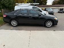 2011 TOYOTA CAMRY XLE , AS-IS !