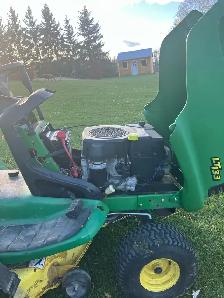 John Deere LT133 lawn tractor - Photo 8