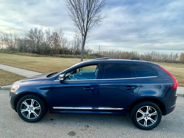 2015 Volvo XC60