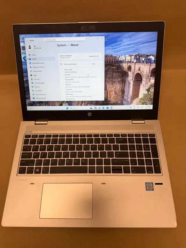 HP Laptop 15.6' i5 Windows 11 Office
