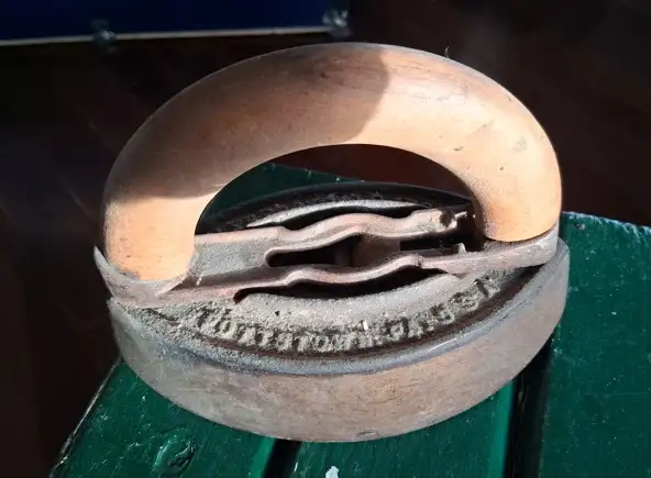 Vintage Antique Sad Irons.