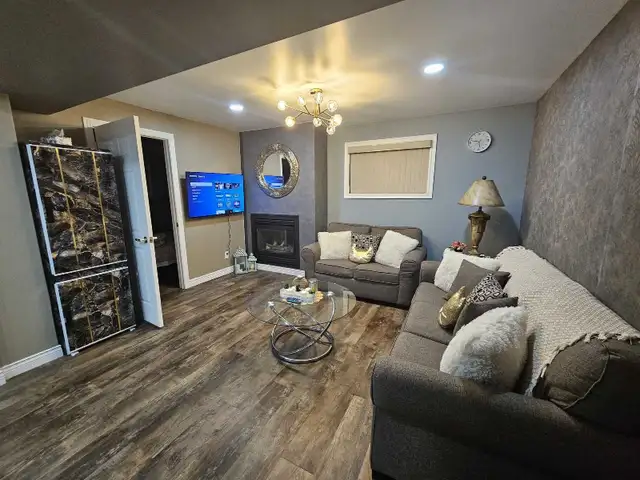 ALL INCLUSIVE. FULLY FURNISHED 2 Bedroom Beautiful Unit for Rent