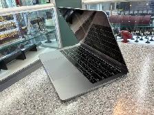 Apple Macbook 2018 Pro 13'' - Photo 2