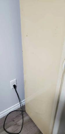 Danby Top Freezer Refrigerator 7.3 Cubic Feet - Photo 2