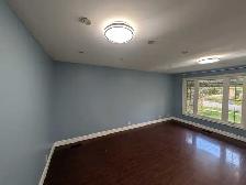 Renovated Main floor @ Poplar Road - Ready to move-in. - Photo 2