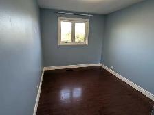 Renovated Main floor @ Poplar Road - Ready to move-in. - Photo 9