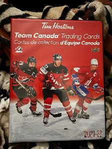 Tim Horton hockey cards