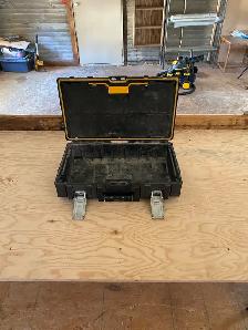 DeWalt Toolboxes - Photo 6