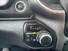 2019 Ram 1500 Big Horn 4x4 HEMI - ONLY 103K - 6'4 Box - Photo 17