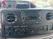 2014 Ford Econoline Commercial Cutaway E-350 - 96K MILES - Power - Photo 20