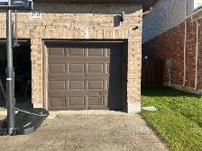 garage door - Photo 2