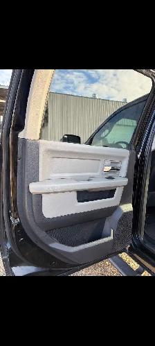 2012 Dodge Ram 3500 Cummins Diesel - Photo 3