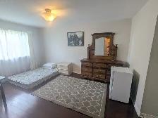 Master bedroom with private bathroom in Barrhaven. ASAP - Photo 2