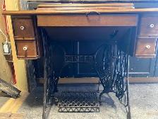 1914 April 28 singer sewing machine