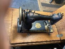 1914 April 28 singer sewing machine - Photo 3