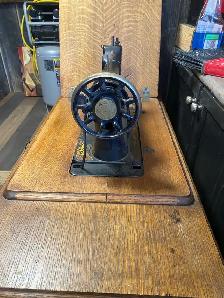 1914 April 28 singer sewing machine - Photo 4