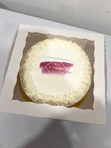Classic Vanilla Cake GTA Halton cakes for any occasion - Photo 3