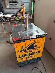 Commercial Keg Beer Fridge - Double Tap - Photo 2