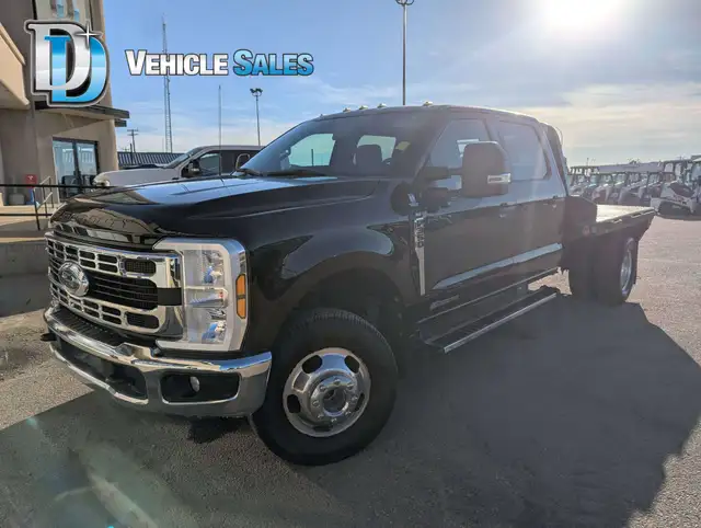 2024 Ford F-350 XLT 6.7L V8 Diesel/8' Box/Touch Media/Camera
