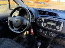 2014 Toyota Yaris 2014 TOYOTA YARIS , 2 PORTES , AUTOMATIQUE  , - Photo 4