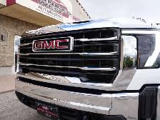2024 GMC Sierra 3500HD CREW CAB 4X4/POWER CHAIR/REMOTE START - Photo 15