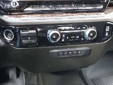 2024 GMC Sierra 3500HD CREW CAB 4X4/POWER CHAIR/REMOTE START - Photo 35
