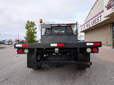 2024 Ford F-350 GODZILLA 7.3L/LOW KMS/REMOTE START/BACKUP CAMERA - Photo 12
