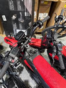 Yozma IN10 E-Dirt Bike — Red, 2600W, Like New (Burlington)