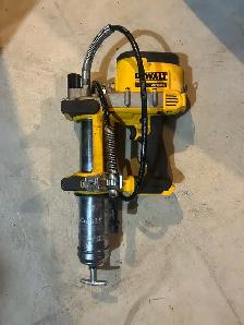 Dewalt 20v Max Cordless Grease Gun
