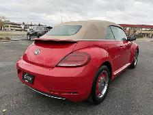 2018 Volkswagen Beetle Convertible 2.0T S - Photo 5
