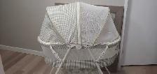 Collapsible Travel Bassinet - Photo 2