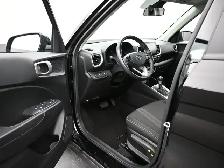 2024 Hyundai Venue Preferred Heated Seats/Wheel, Apple/Android, - Photo 12