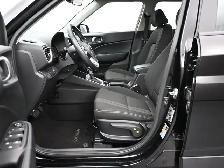 2024 Hyundai Venue Preferred Heated Seats/Wheel, Apple/Android, - Photo 13